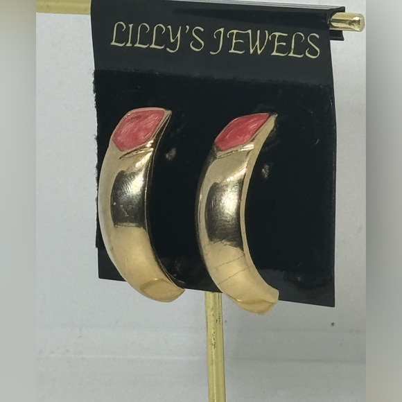Vintage Gold & Pink Enamel Drop Earrings by Lilly’s - Classic & Elegant Design - Picture 4 of 8